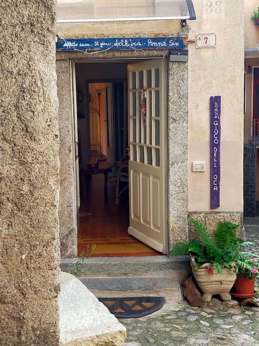 فيلا Gioco Dell'Oca Ponna Superiore المظهر الخارجي الصورة